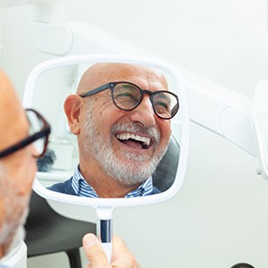 The final step of your dental implant treatment is when Dr. Rosen places your final restoration